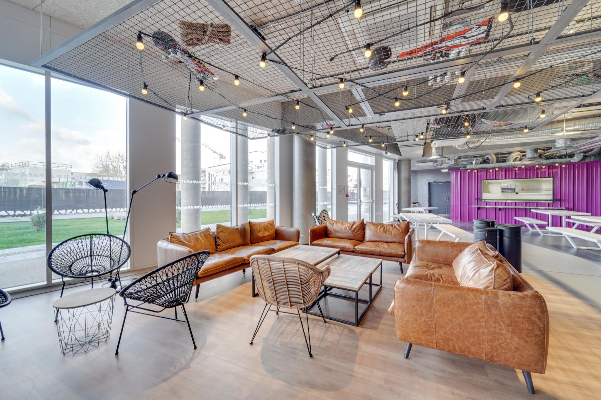 Ecla Campus Aparthotel Маси Екстериор снимка